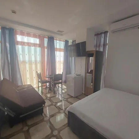 Курортный комплекс La Perla Bianca 3*