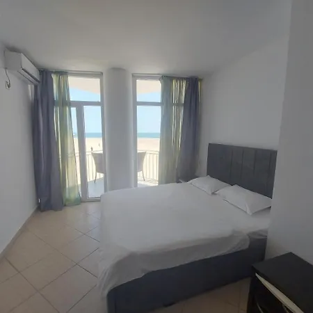La Perla Bianca Resort